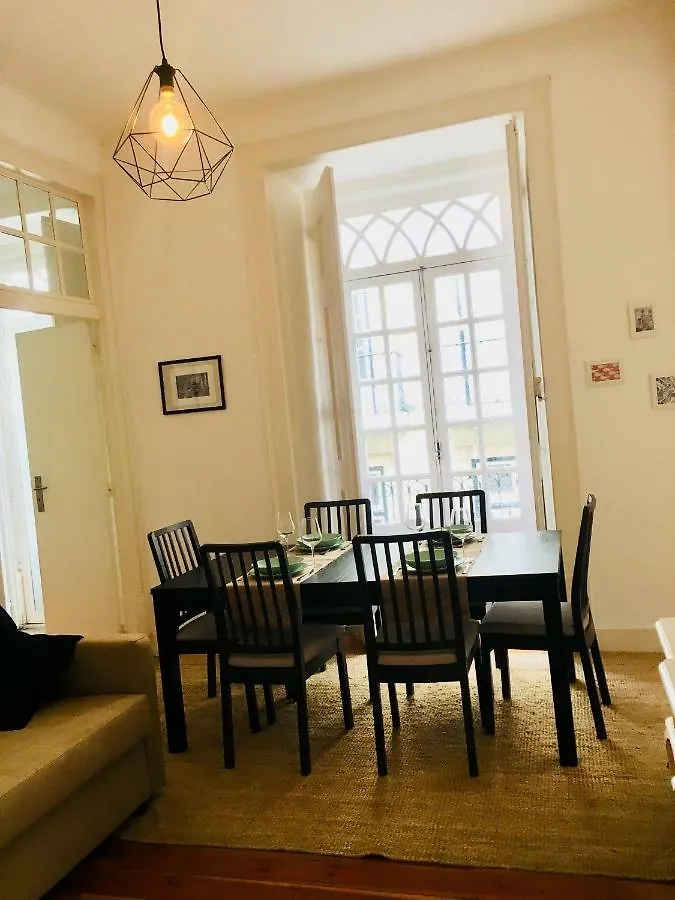 4 Bedroom Apartment - Rua Dos Douradores Lisbon