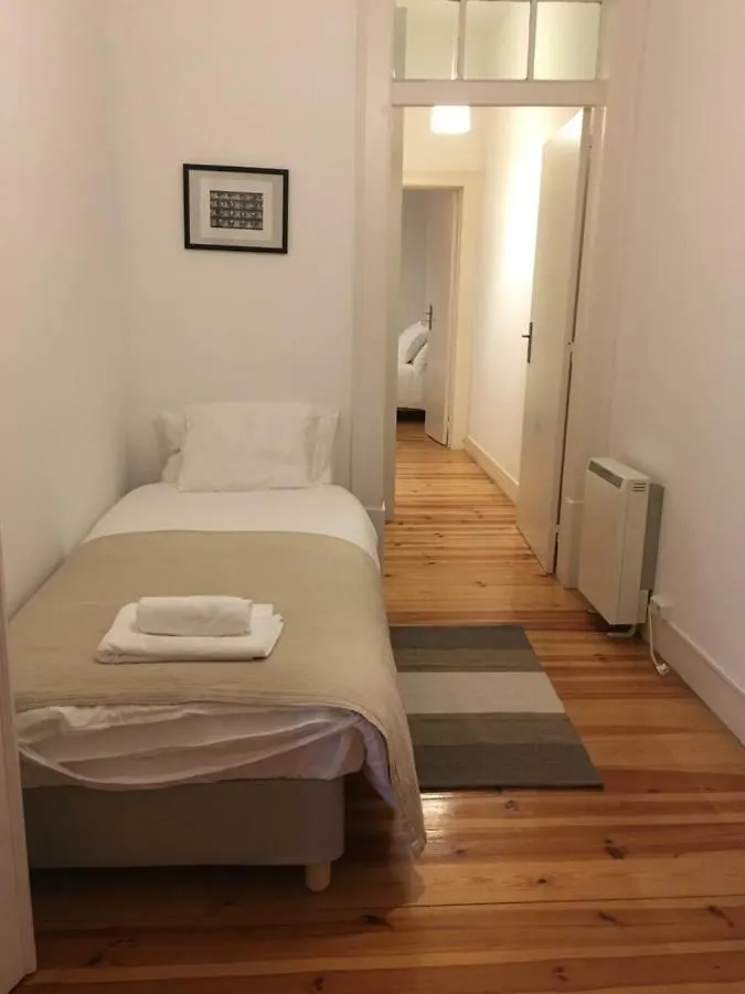 4 Bedroom Apartment - Rua Dos Douradores Lisbon