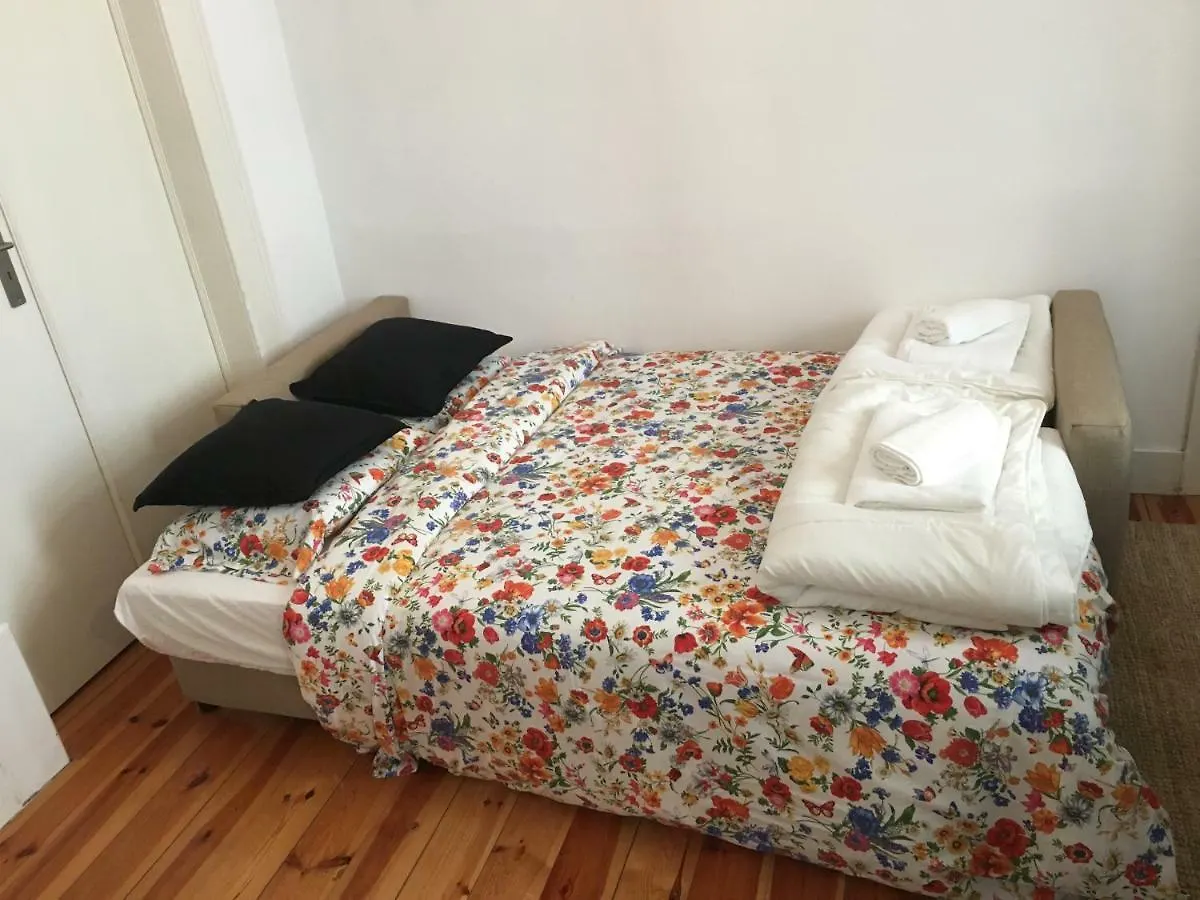 4 Bedroom Apartment - Rua Dos Douradores Lisbon 0*,